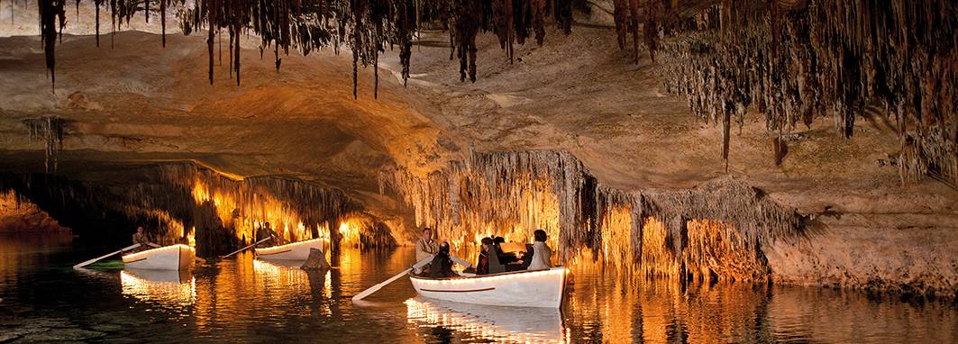 Drachenhöhlen Xperience (Tagesausflug)