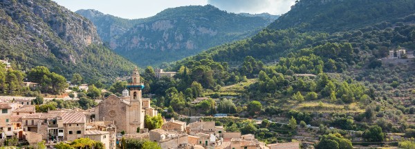 Palma Stadt inkl. Kathedralenbesichtigung und Valldemossa