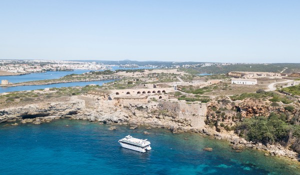 Don Joan Hafenrundfahrt in Mahon – Bild 4